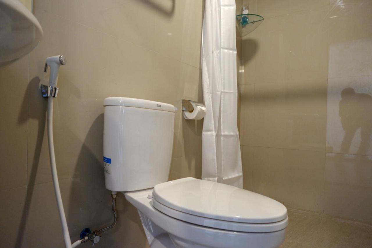 Reddoorz Plus Near Solo Baru エクステリア 写真